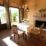 阿里达酒店 龙达